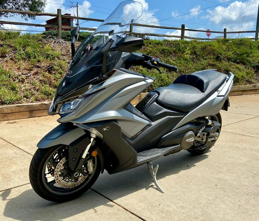 2022 KYMCO AK 550i ABS