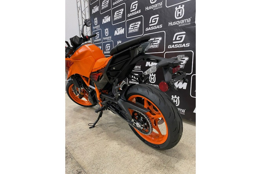 2024 KTM 390 Duke