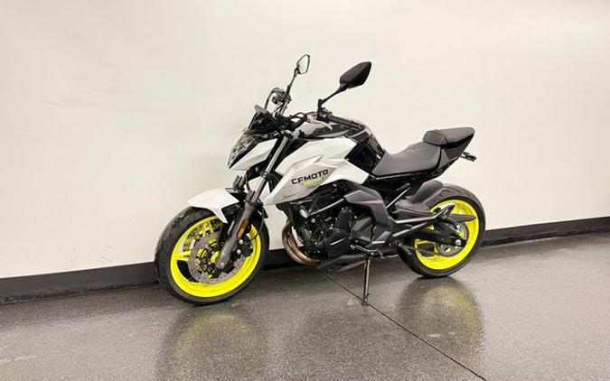 2022 CFMOTO 650 NK