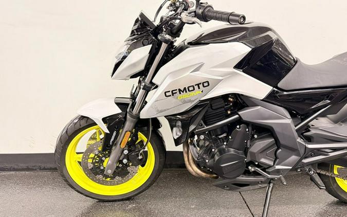 2022 CFMOTO 650 NK