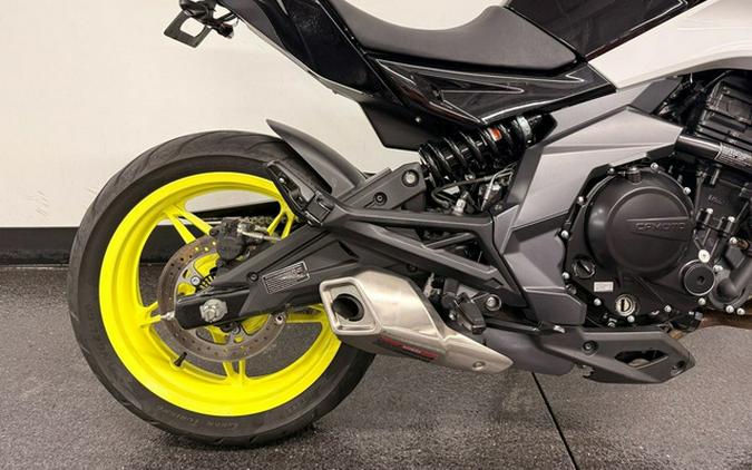 2022 CFMOTO 650 NK