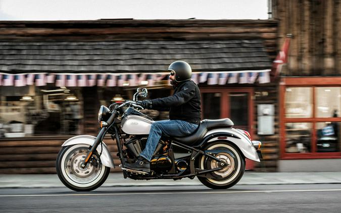 2024 Kawasaki Vulcan® 900 Classic