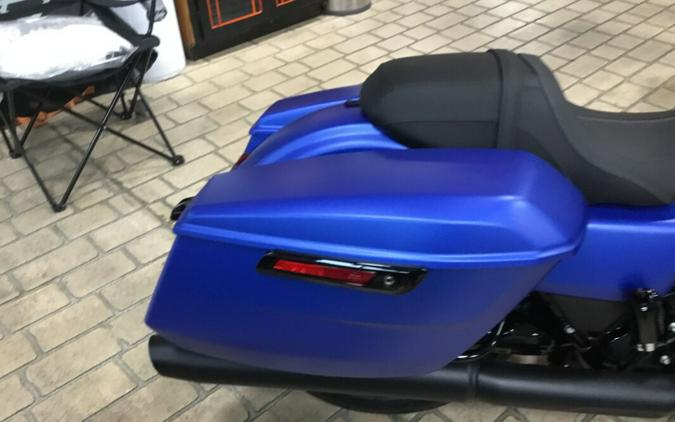 2026 Harley-Davidson® Road Glide® Aurora Blue Denim - Black