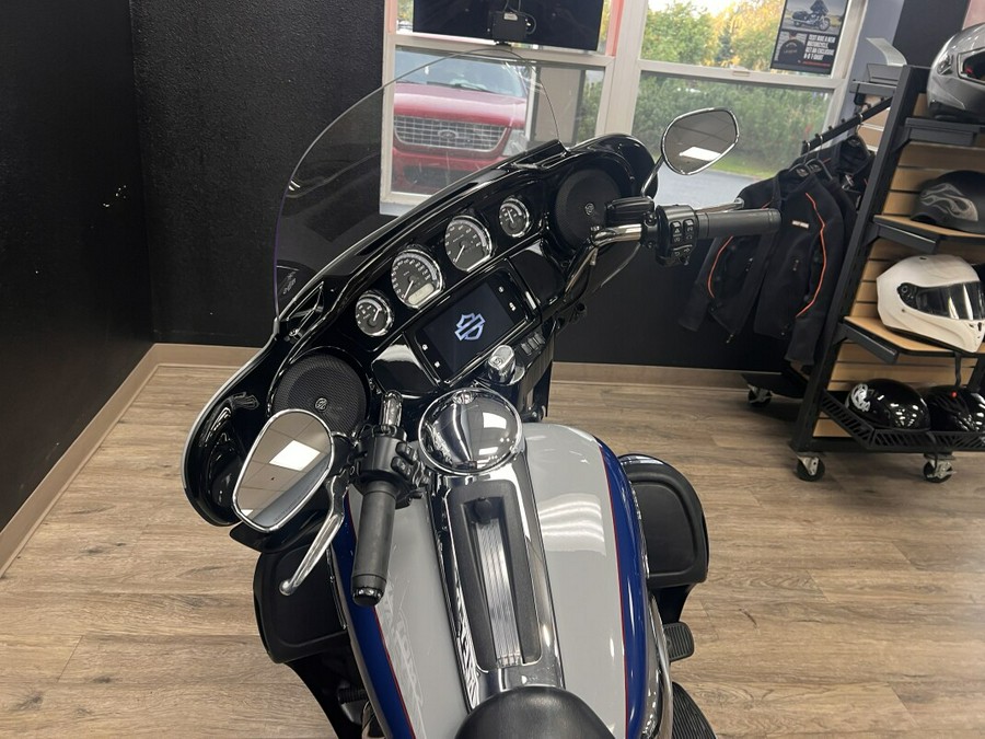 2023 Harley-Davidson® Ultra Limited