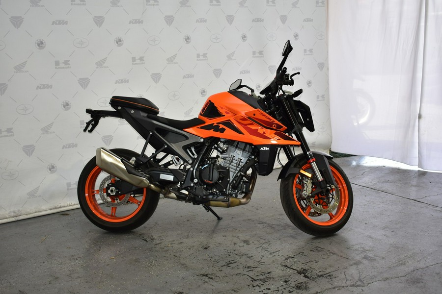 2024 Duke 990 - KTM
