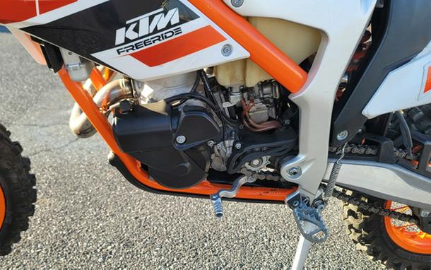 2017 KTM Freeride 250 R