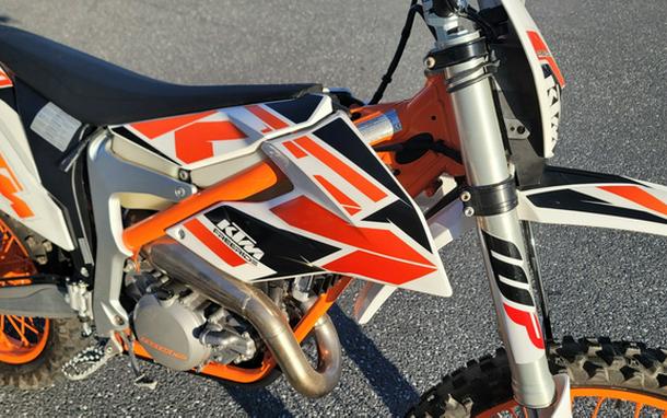 2017 KTM Freeride 250 R