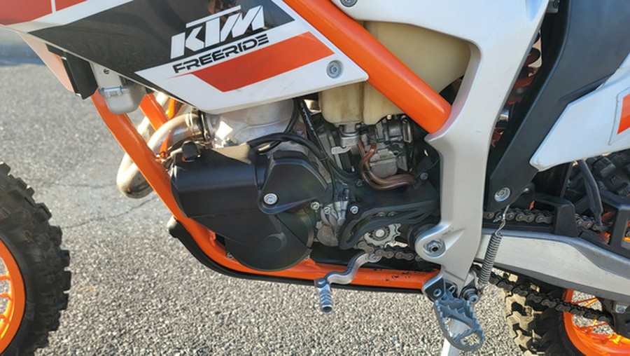 2017 KTM Freeride 250 R