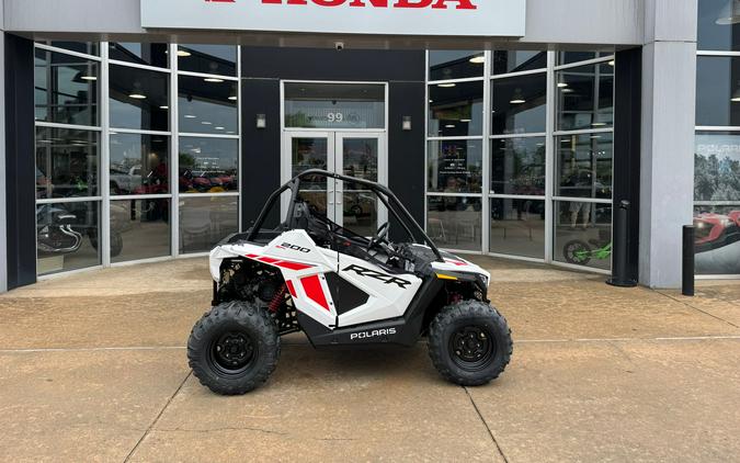 2023 Polaris RZR 200 EFI