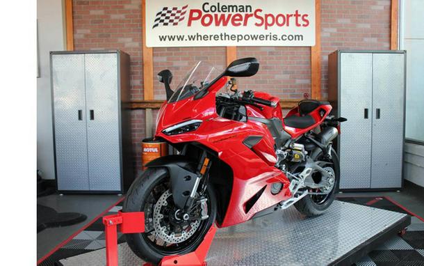 2026 Ducati Panigale V2