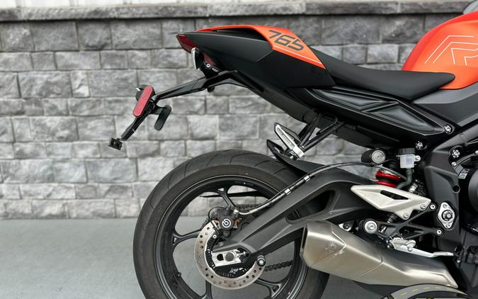 2025 Triumph Street Triple 765 R