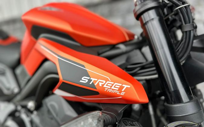 2025 Triumph Street Triple 765 R