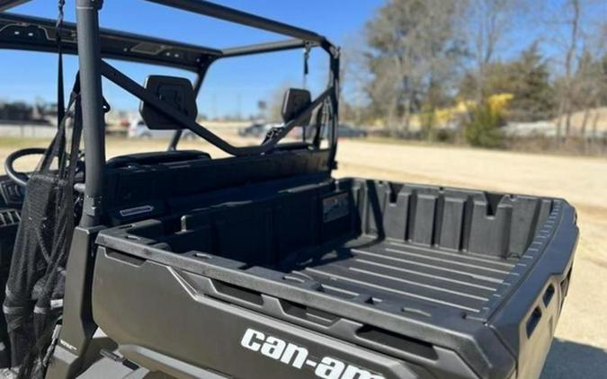 2026 Can-Am Defender DPS HD7 Compass Green