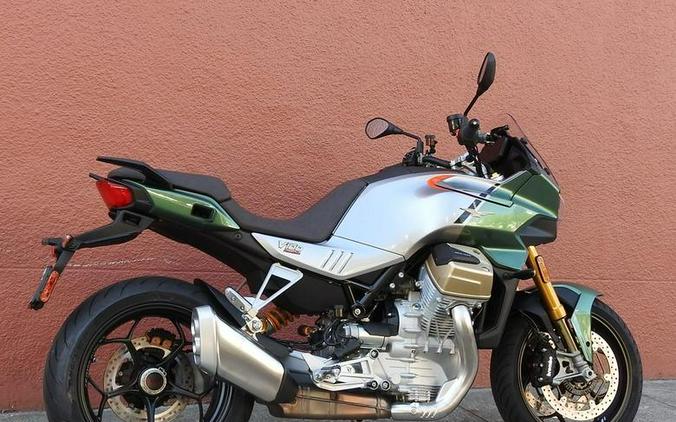 2024 Moto Guzzi V100 Mandello S