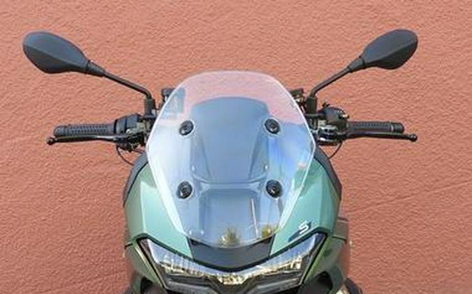 2024 Moto Guzzi V100 Mandello S