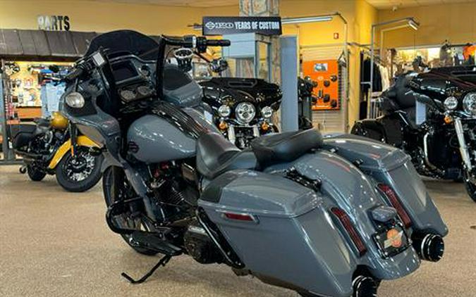 2018 Harley-Davidson CVO™ Road Glide®