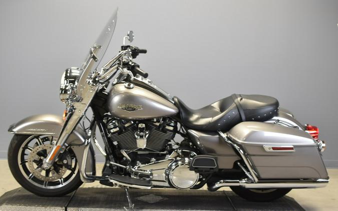 2017 Harley-Davidson Road King