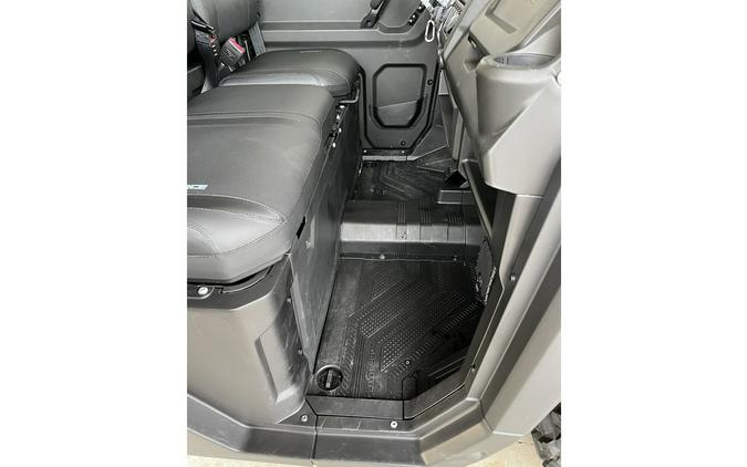 2024 CFMOTO UFORCE 1000 With full cab and heater