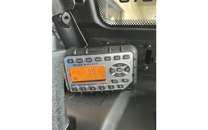 2024 CFMOTO UFORCE 1000 With full cab and heater