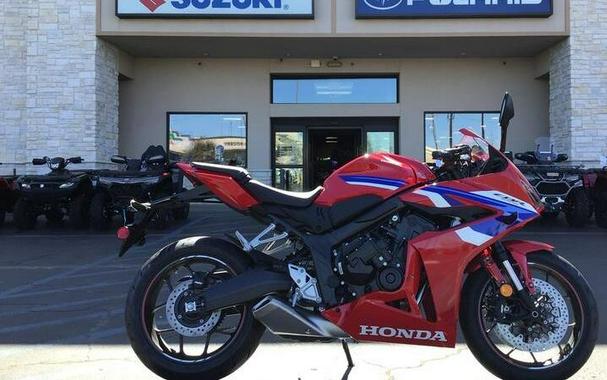 2026 HONDA CBR650R E-CLUTCH