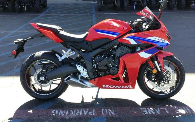 2026 HONDA CBR650R E-CLUTCH