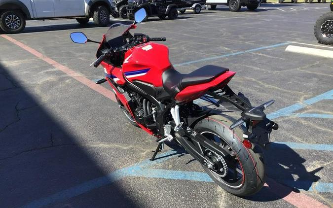 2026 HONDA CBR650R E-CLUTCH