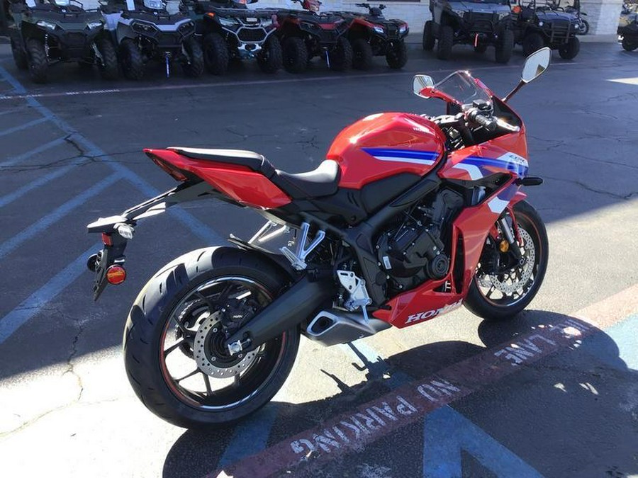 2026 HONDA CBR650R E-CLUTCH