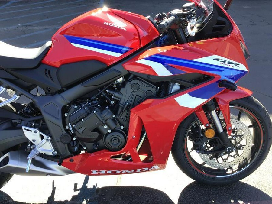 2026 HONDA CBR650R E-CLUTCH