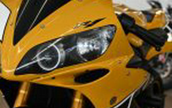 2006 Yamaha R1
