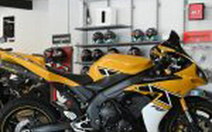 2006 Yamaha R1