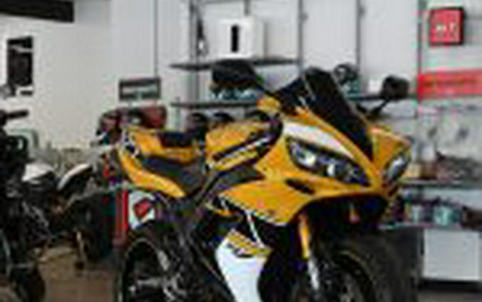 2006 Yamaha R1