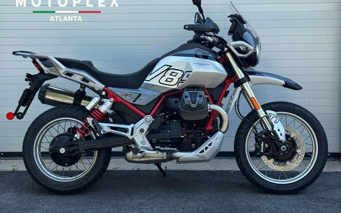 2025 Moto Guzzi V85 TT