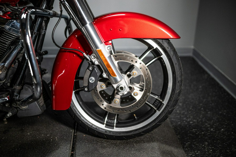 2019 Street Glide® (FLHX)