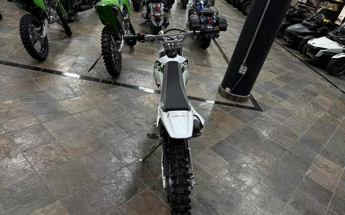 2026 Kawasaki KLX®140R F
