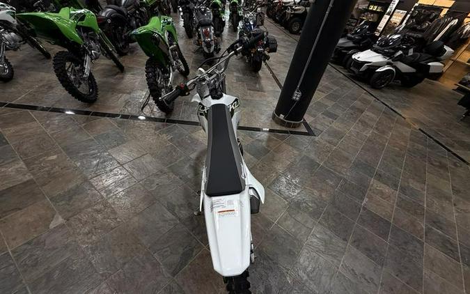 2026 Kawasaki KLX®140R F