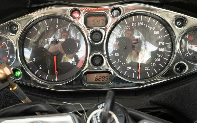 2000 GSX 1300R Hayabusa - Suzuki
