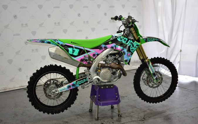 2025 KX™ 450 - Kawasaki