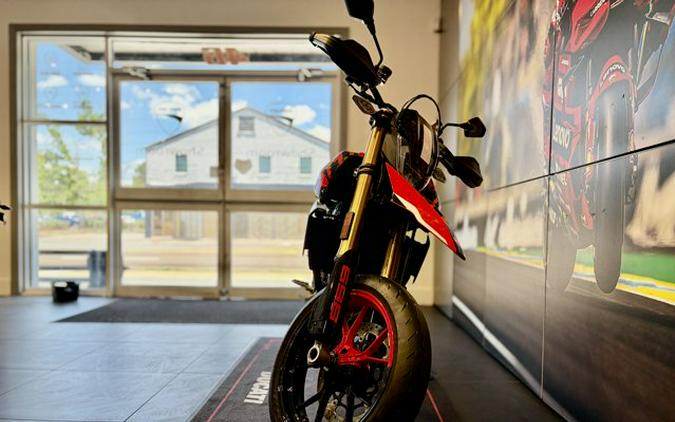 2026 Ducati HYPERMOTARD 698 MONO RVE