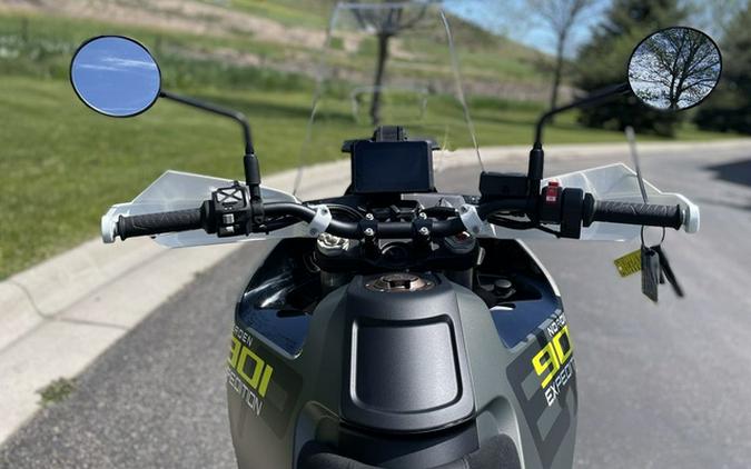 2025 Husqvarna Norden 901