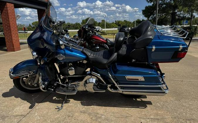 2006 Harley-Davidson® FLHTCUI - Ultra Classic® Electra Glide®