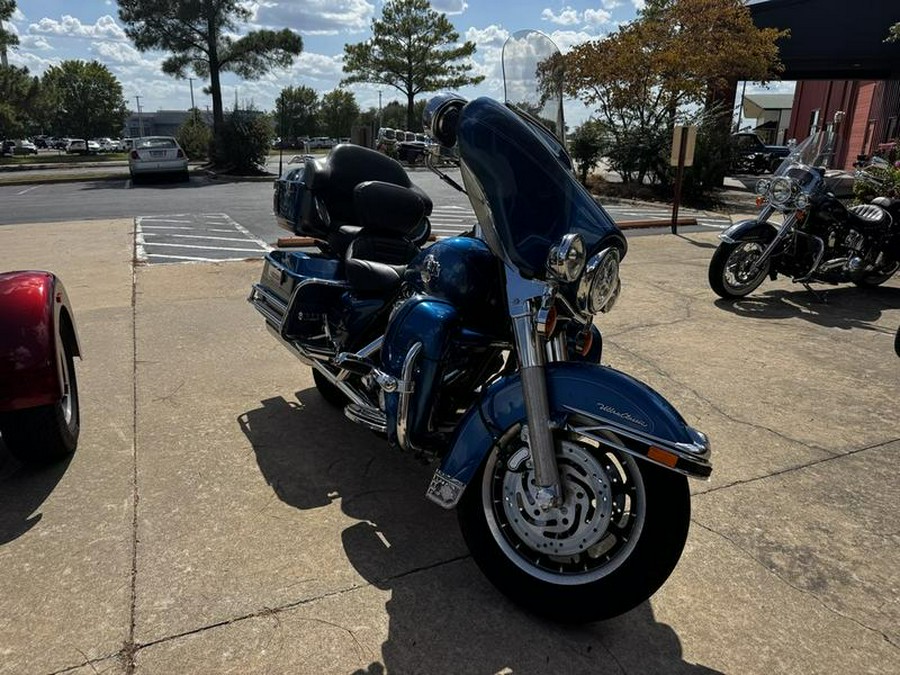 2006 Harley-Davidson® FLHTCUI - Ultra Classic® Electra Glide®
