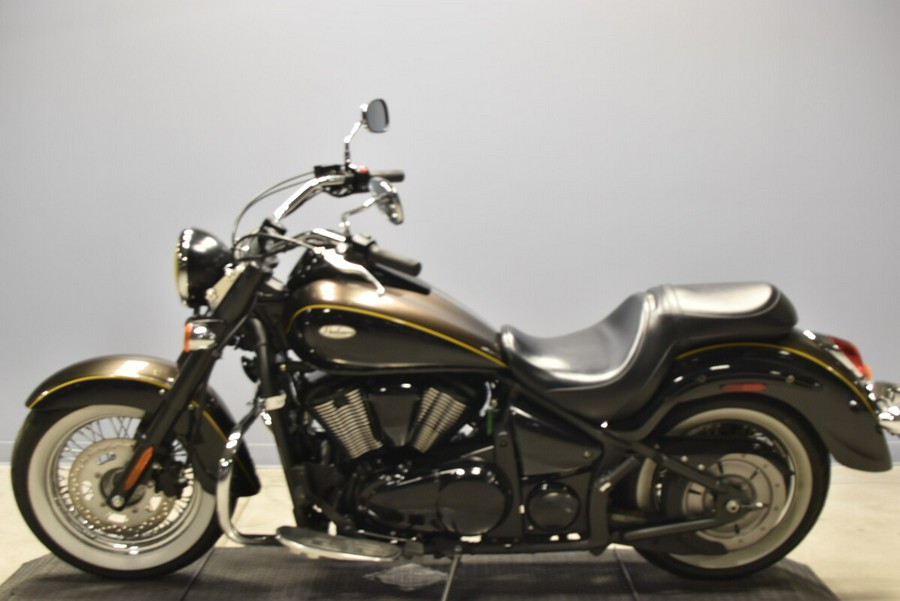 2023 Kawasaki Vulcan 900 Classic