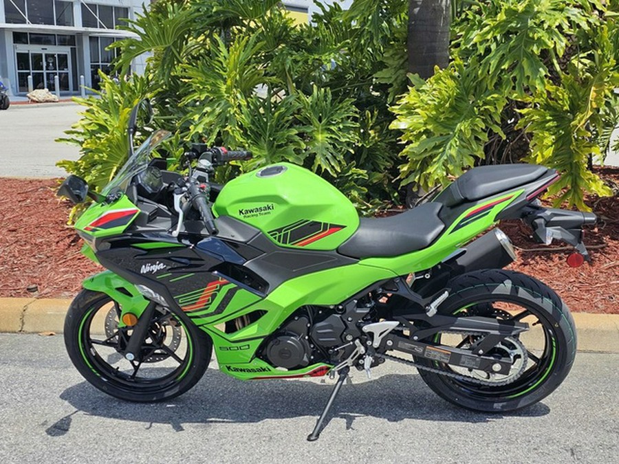 2024 Kawasaki Ninja 500 KRT Edition