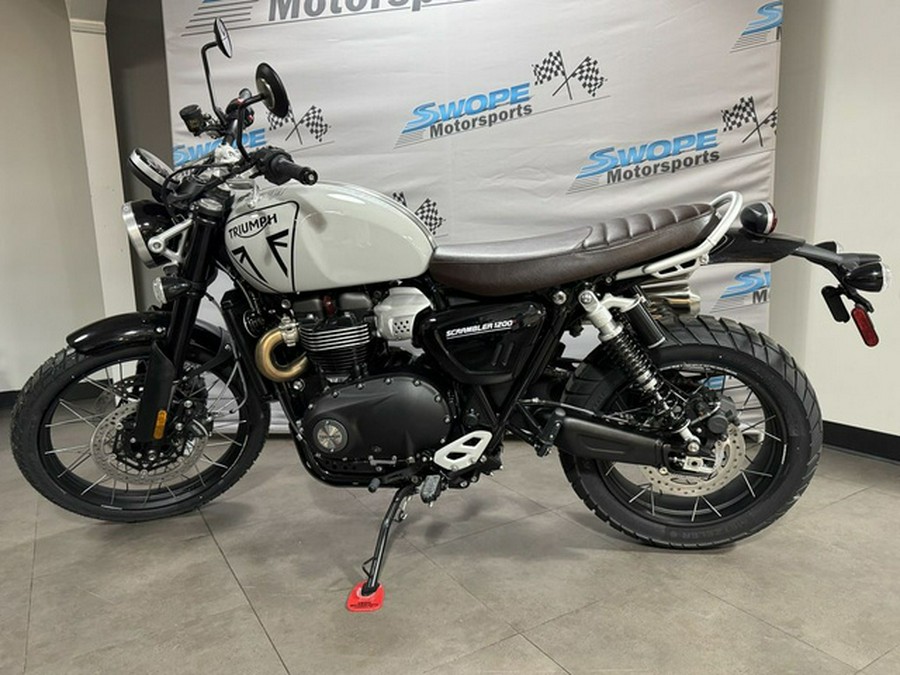 2025 Triumph Scrambler 1200 X Sapphire Black