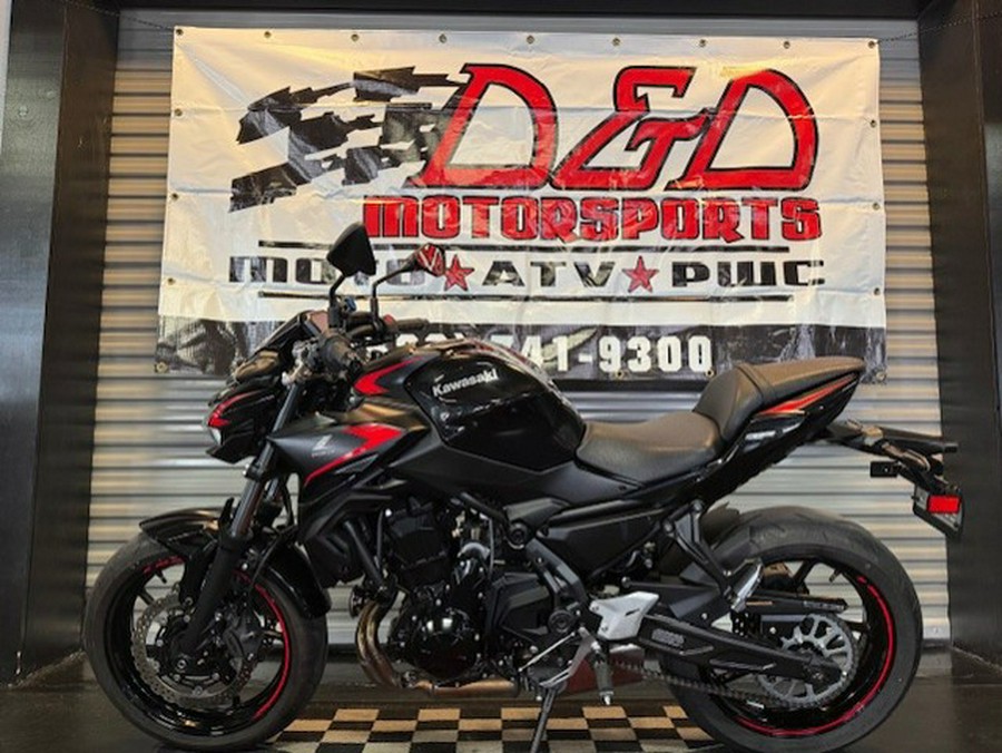 2023 Kawasaki Z650 Base