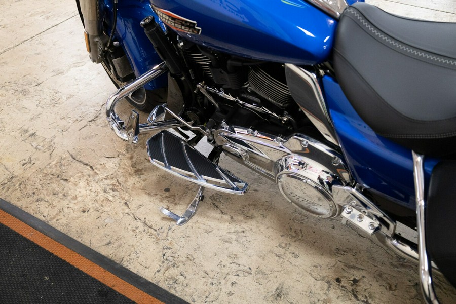 FLHX 2025 Street Glide™