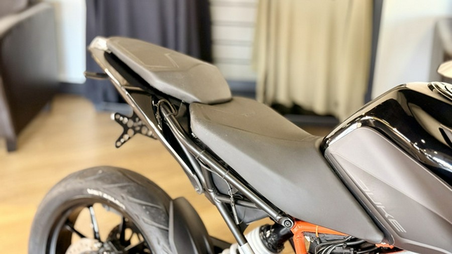 2023 KTM 390 Duke 390