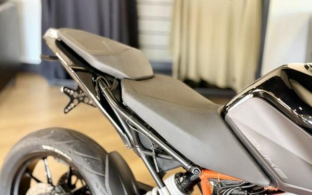 2023 KTM 390 Duke 390