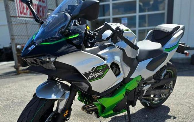 2024 Kawasaki Ninja® 7 Hybrid ABS