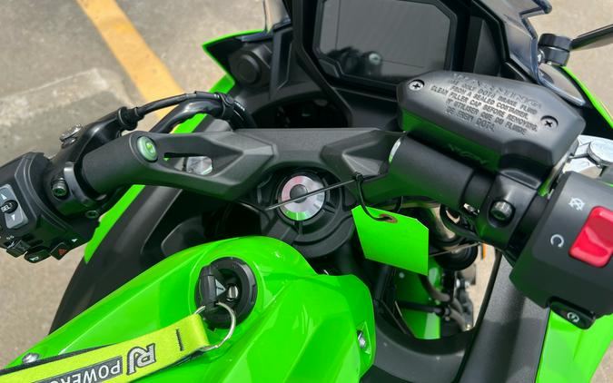 2025 Kawasaki Ninja 650 KRT Edition ABS